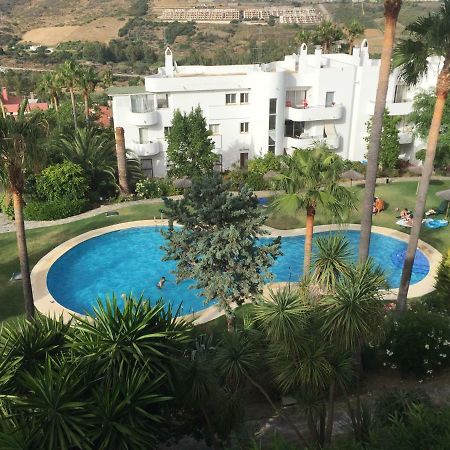 Apartamento Del Paraiso إِستيبونا المظهر الخارجي الصورة