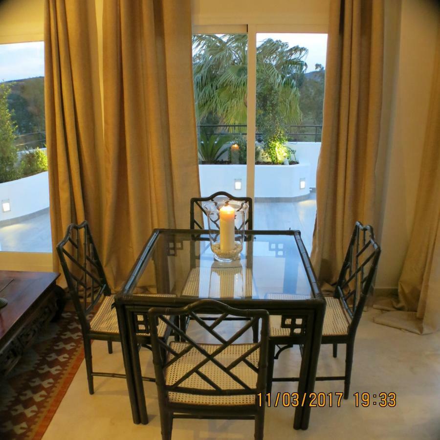Apartamento Del Paraiso إِستيبونا المظهر الخارجي الصورة